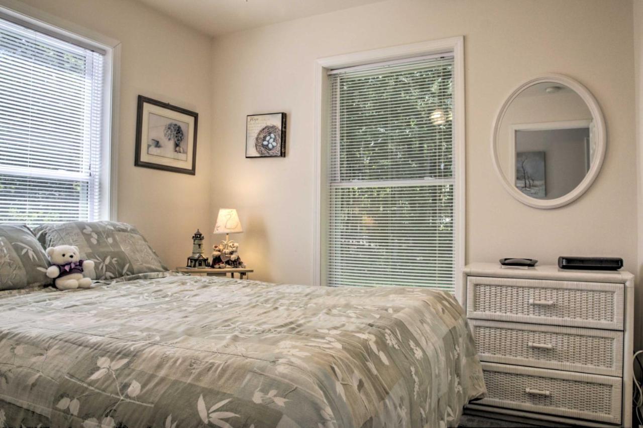Spacious Home With Deck, Grill And Delaware River View Callicoon Esterno foto