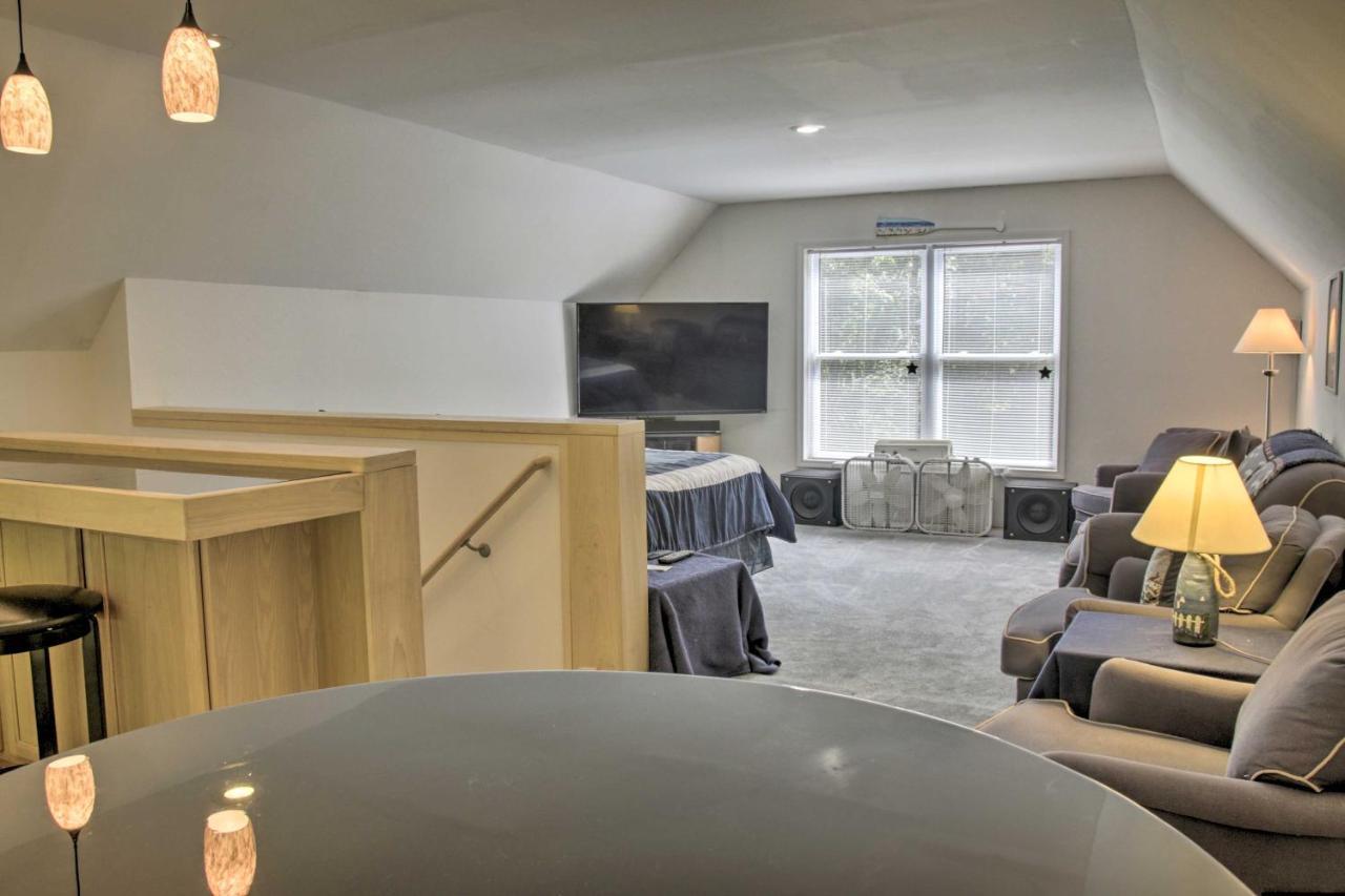 Spacious Home With Deck, Grill And Delaware River View Callicoon Esterno foto